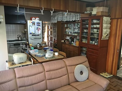 家財道具がそのままの空き家のご実家でかまいません。